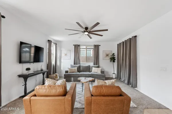 $4,500 | 2652 North 73rd Glen, Phoenix, AZ 85035