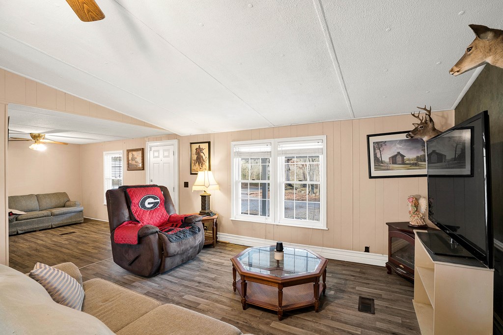 88 Coulter Road Chatsworth, GA 30705 - Photo 11 of 35 Gallery Image 11