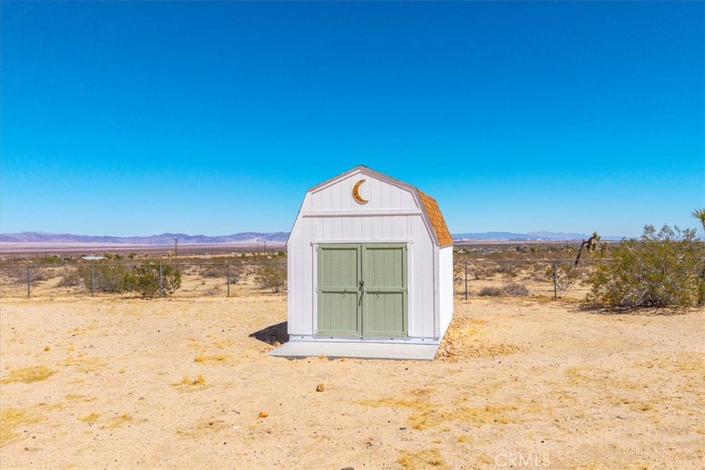 59700 Napa Road Landers, CA 92285 - Photo 44 of 68