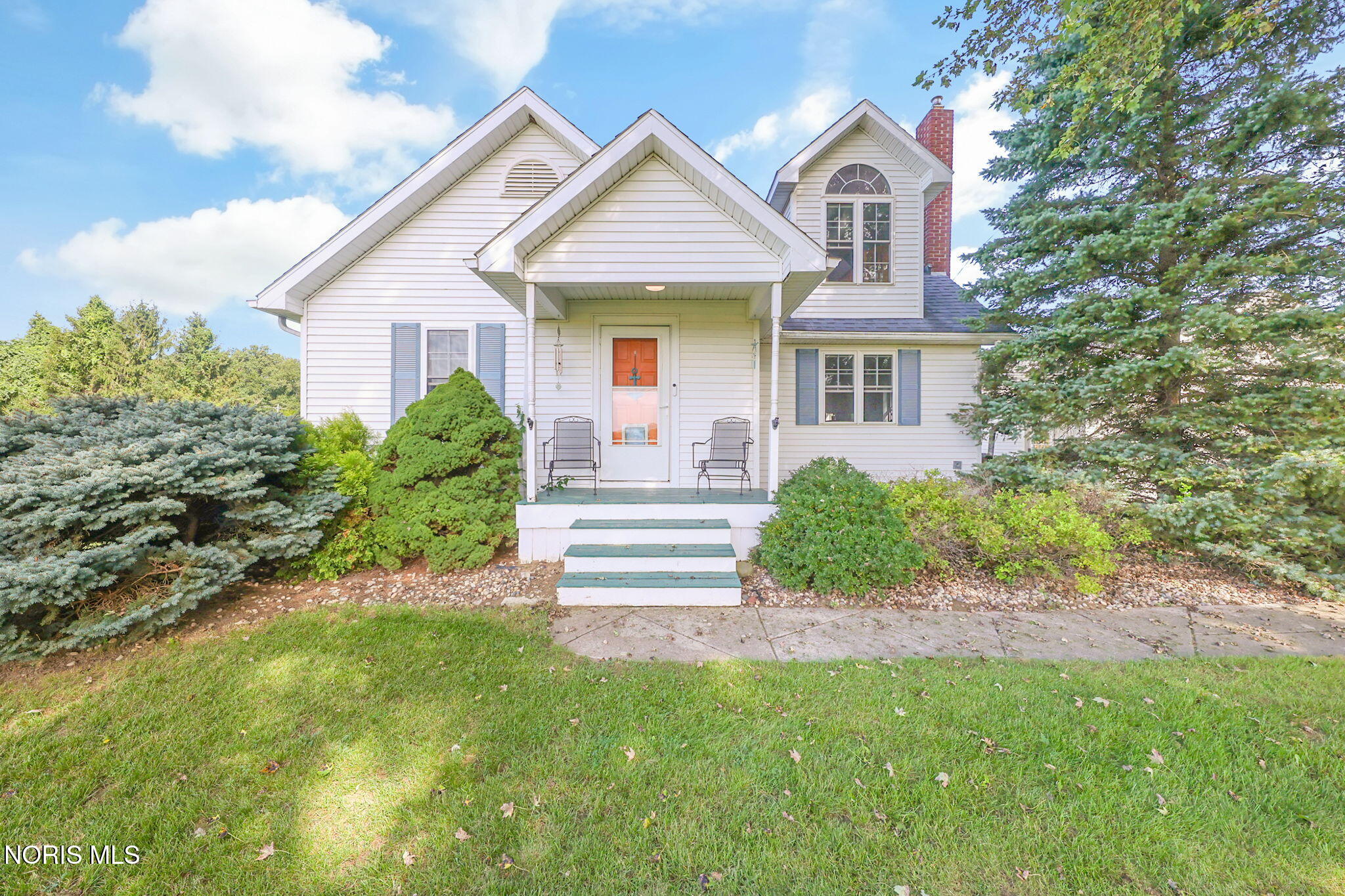 13040 Perry Road Grand Rapids, OH 43522 - Photo 2 of 51 Gallery Image 2