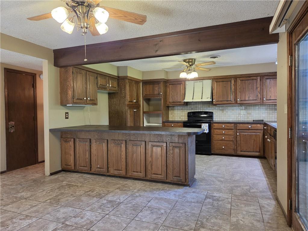 19759 30th Road Parsons, KS 67357 - Photo 8 of 45