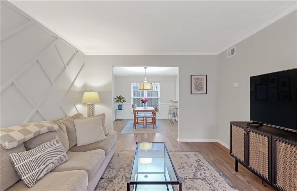 12 Surry County Place Northwest Atlanta, GA 30318 - Photo 6 of 28