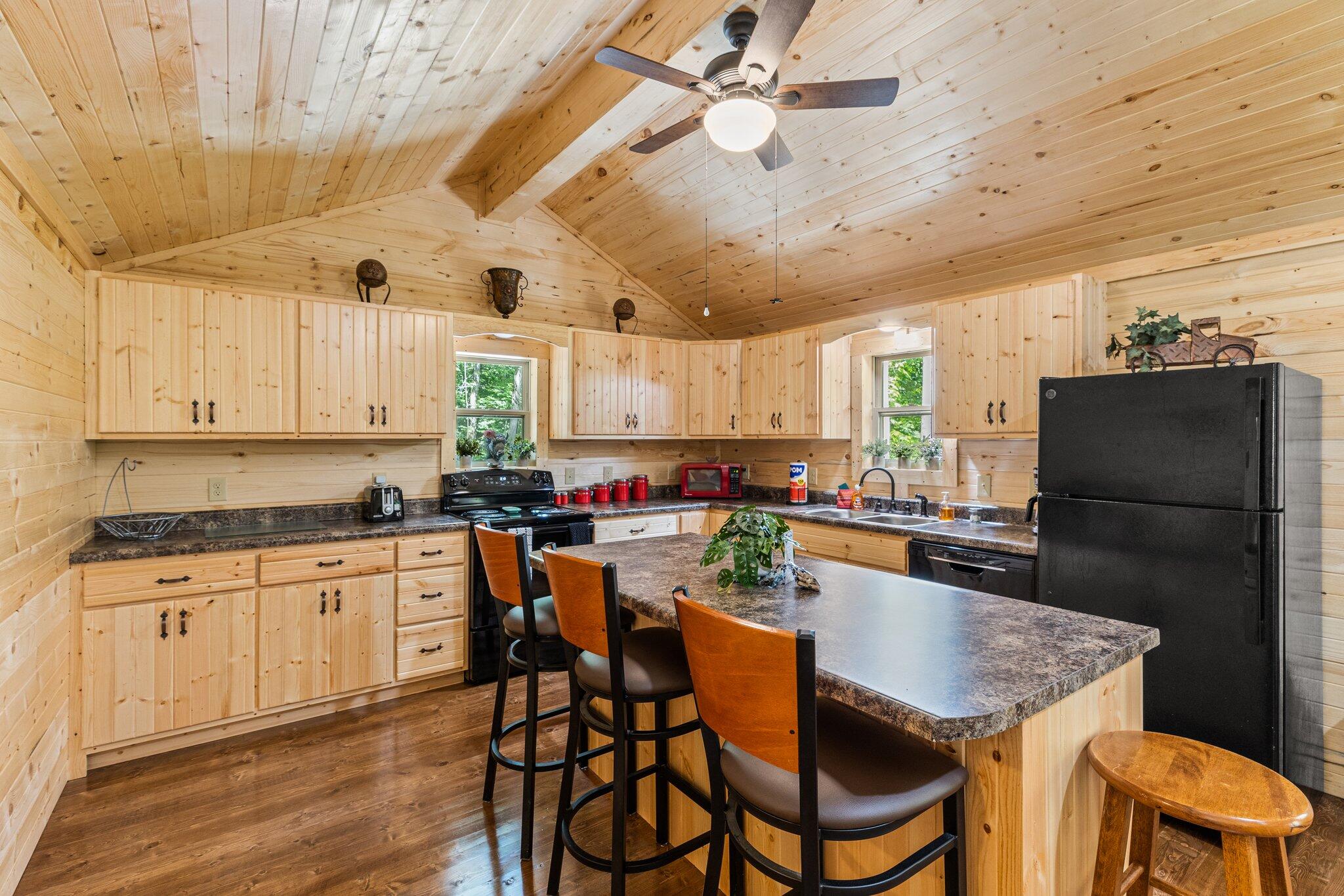 380 Bootleg Ridge Stanton, KY 40380 - Photo 19 of 47 Cabin For Sale near Red River Gorge, KY