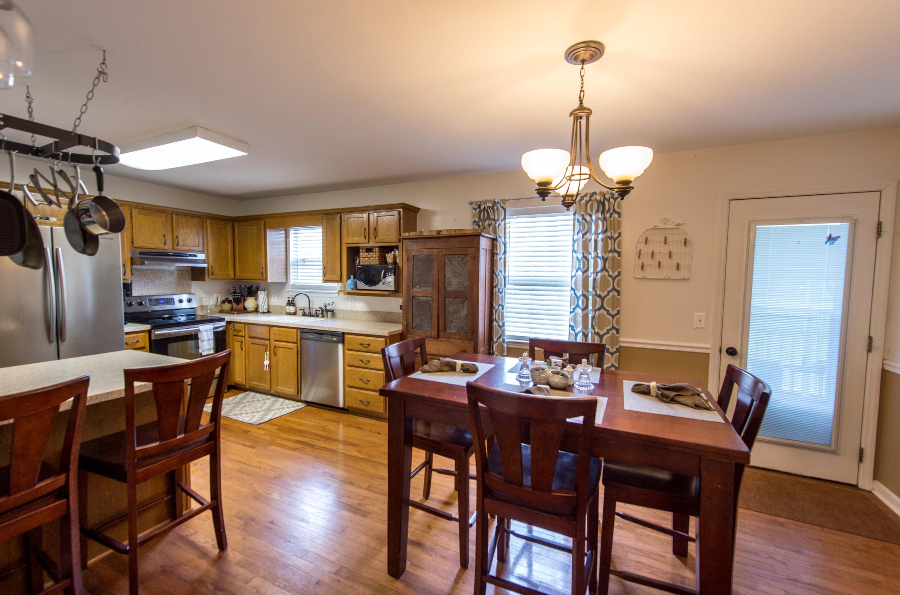 486 Misty Ridge Lane Ringgold, GA 30736 - Photo 8 of 28 Dining Area