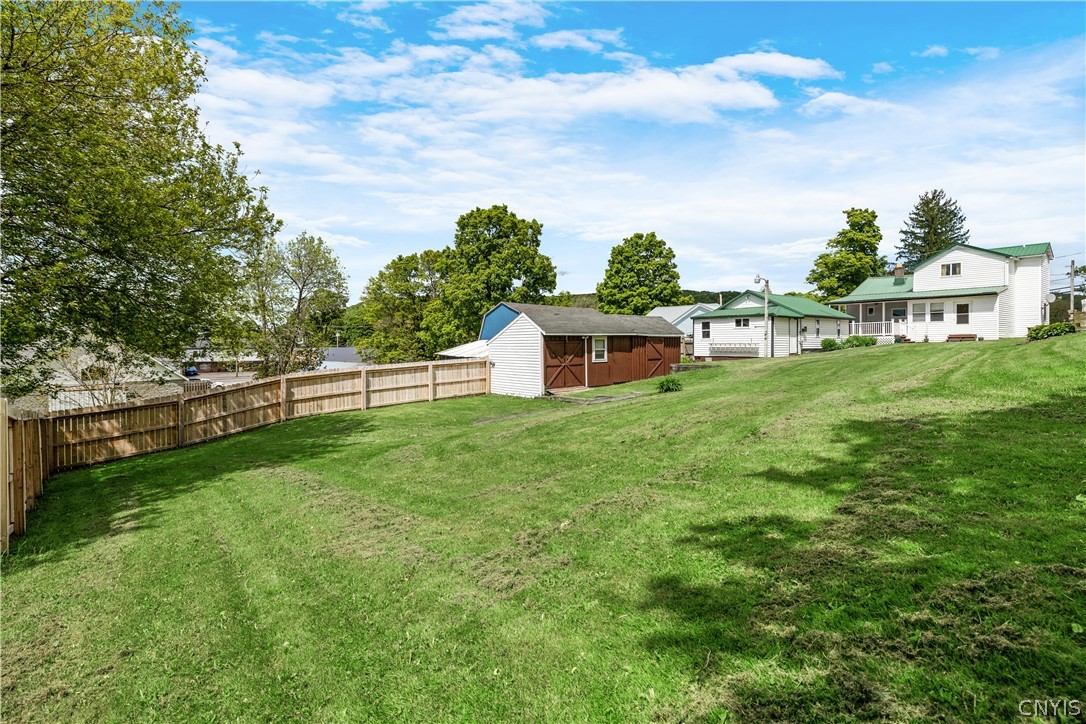 677 Lincklaen Street De Ruyter, NY 13052 - Photo 4 of 35