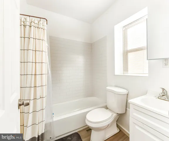 a view of yard with swimming pool