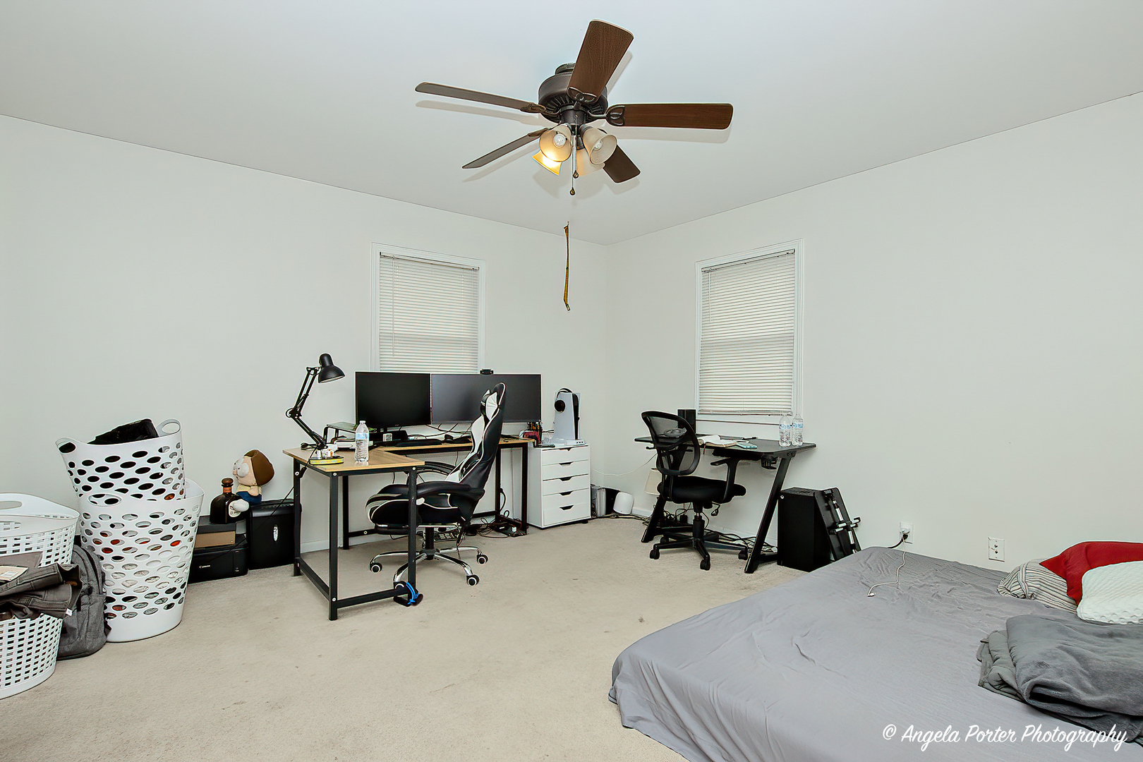 19212 Crowley Road Harvard, IL 60033 - Photo 19 of 38 a room with furniture and a chandelier