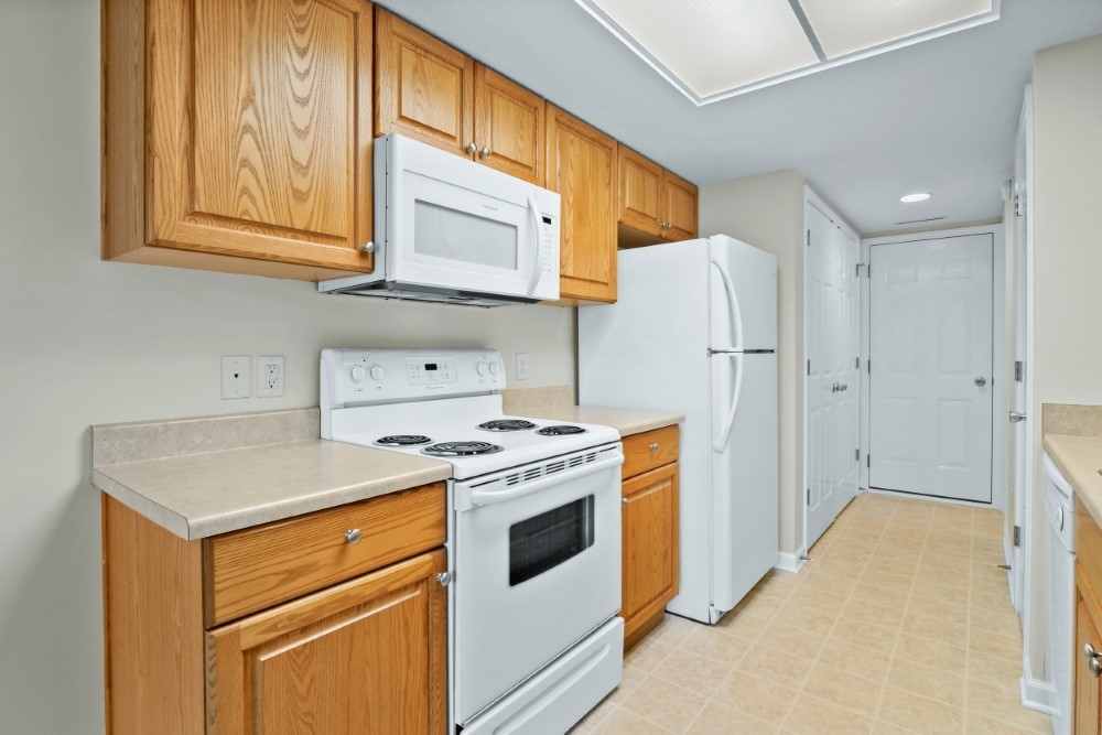 10113 Oak Trail Road Fort Wayne, IN 46825 - Photo 14 of 34