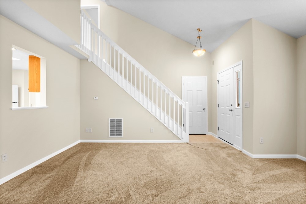 10113 Oak Trail Road Fort Wayne, IN 46825 - Photo 8 of 34