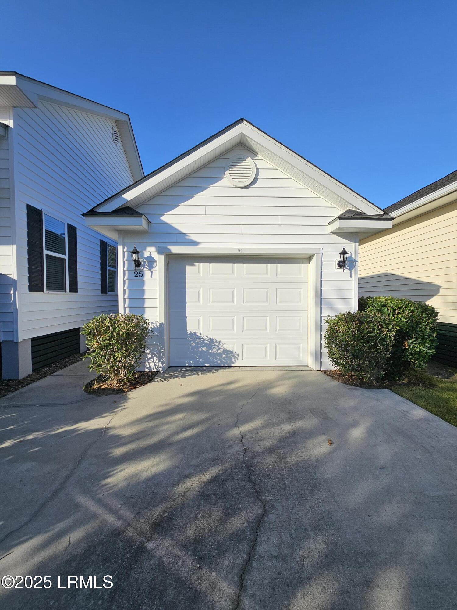 25 Congaree Way Beaufort, SC 29902 - Photo 9 of 88 10.15.2024 IMAGES 25 Congaree Way, AFTER