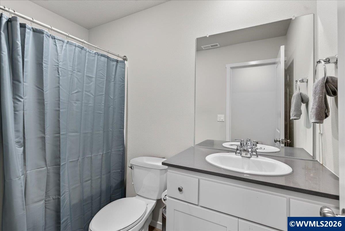 2081 Luna Way Lebanon, OR 97355 - Photo 23 of 33
