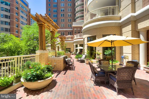 $185,000 | 900 North Taylor Street, Unit 2004, Arlington, VA 22203