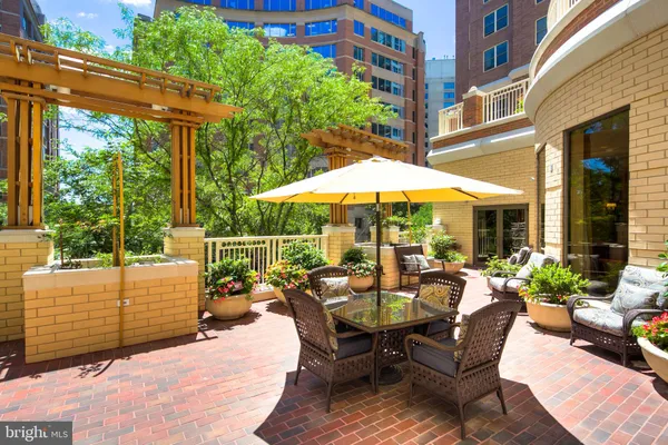 $185,000 | 900 North Taylor Street, Unit 2004, Arlington, VA 22203