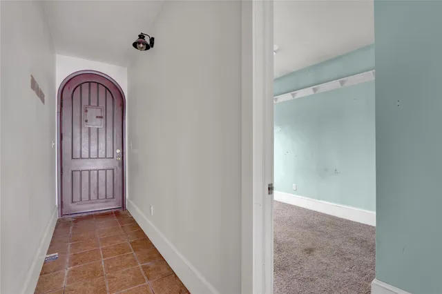 $699,900 | 894 Bay 9th Street, West Islip, NY 11795