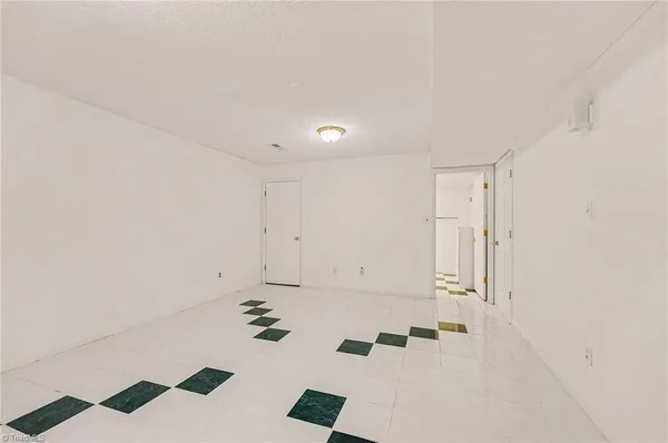 $485,000 | 6905 Crandall Court, Clemmons, NC 27012