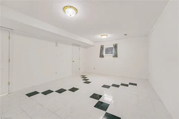 $485,000 | 6905 Crandall Court, Clemmons, NC 27012