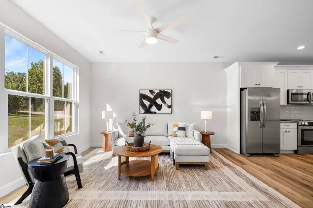 $309,900 | 910 Alexander Road, Greer, SC 29650