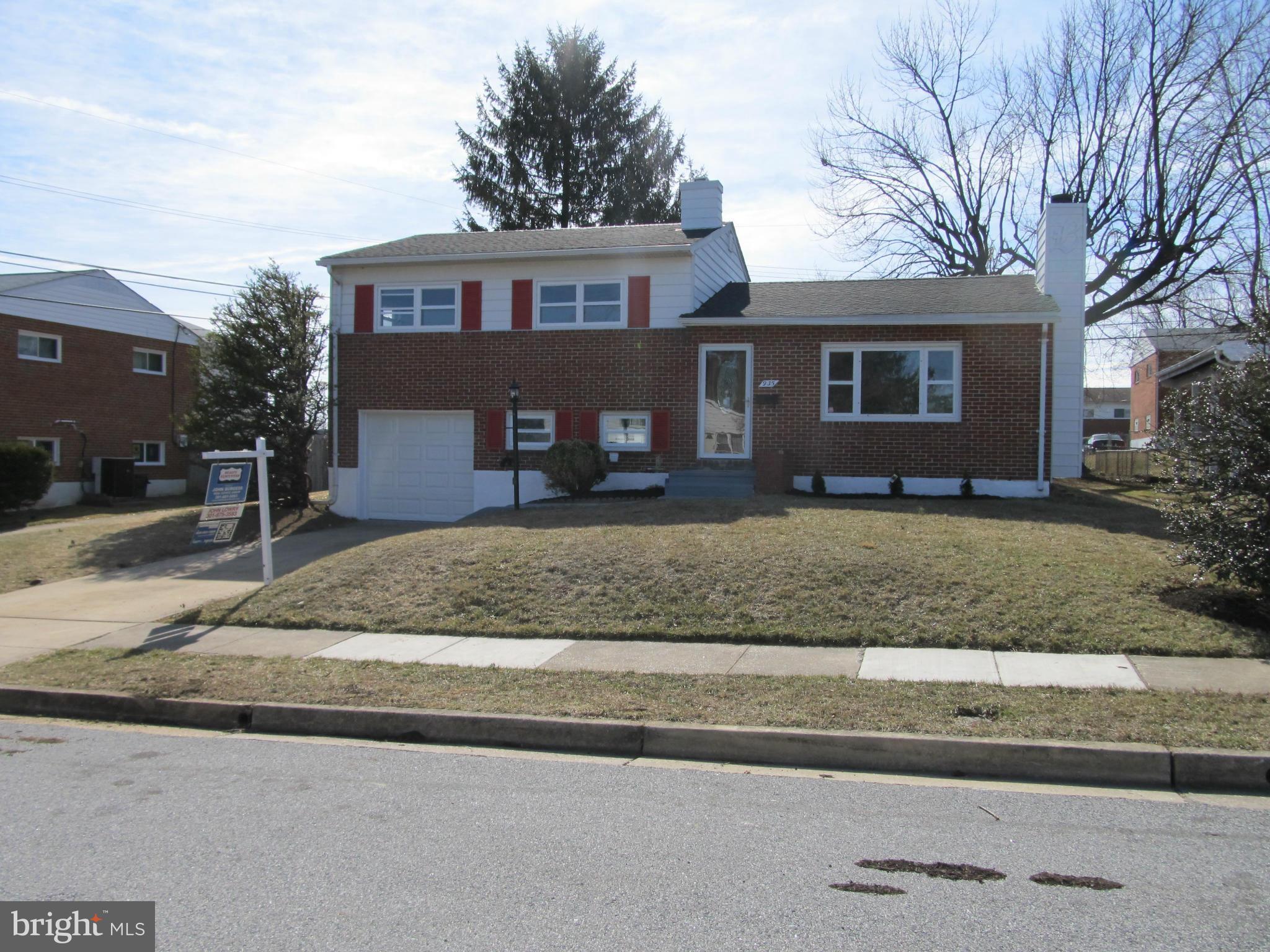 935 Sedgley Road Catonsville, MD 21228 - Photo 1 of 24 Exterior (Front)