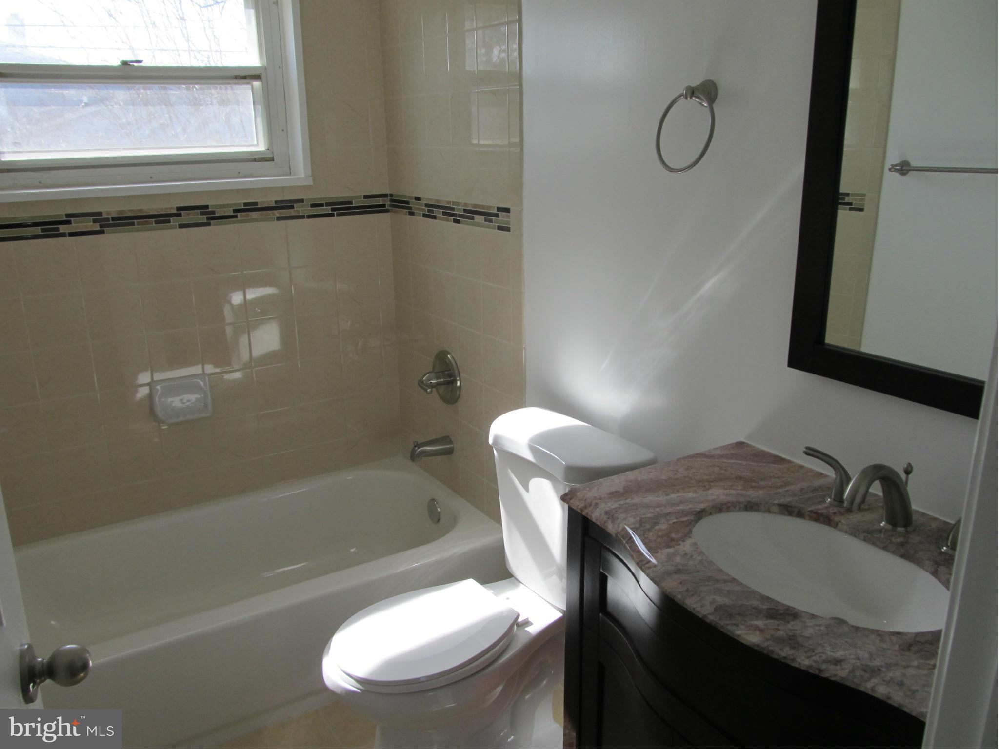 935 Sedgley Road Catonsville, MD 21228 - Photo 17 of 24 Bath
