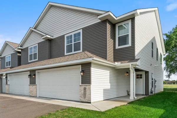 $275,000 | 4142 228th Avenue Northwest, St. Francis, MN 55070