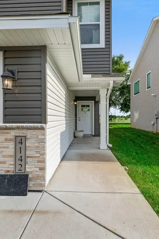 $275,000 | 4142 228th Avenue Northwest, St. Francis, MN 55070