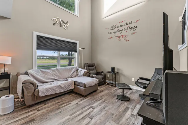 $275,000 | 4142 228th Avenue Northwest, St. Francis, MN 55070