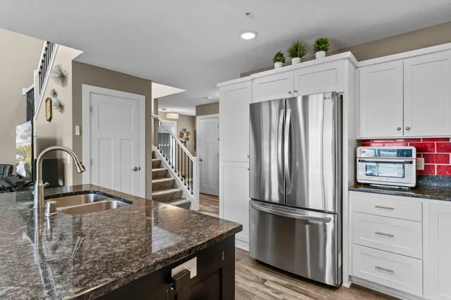 $275,000 | 4142 228th Avenue Northwest, St. Francis, MN 55070