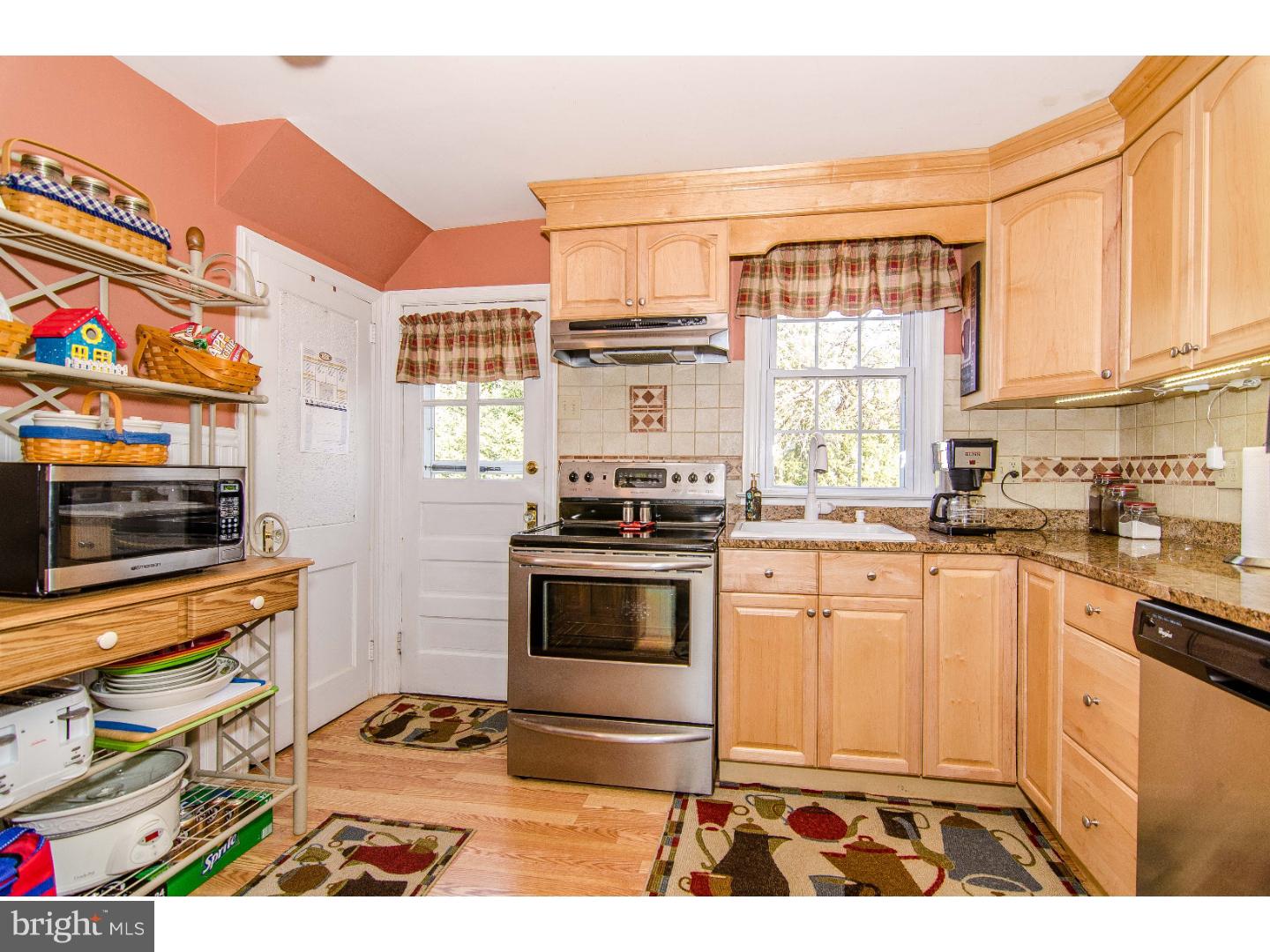 211 Fairview Road Springfield, PA 19064 - Photo 8 of 25