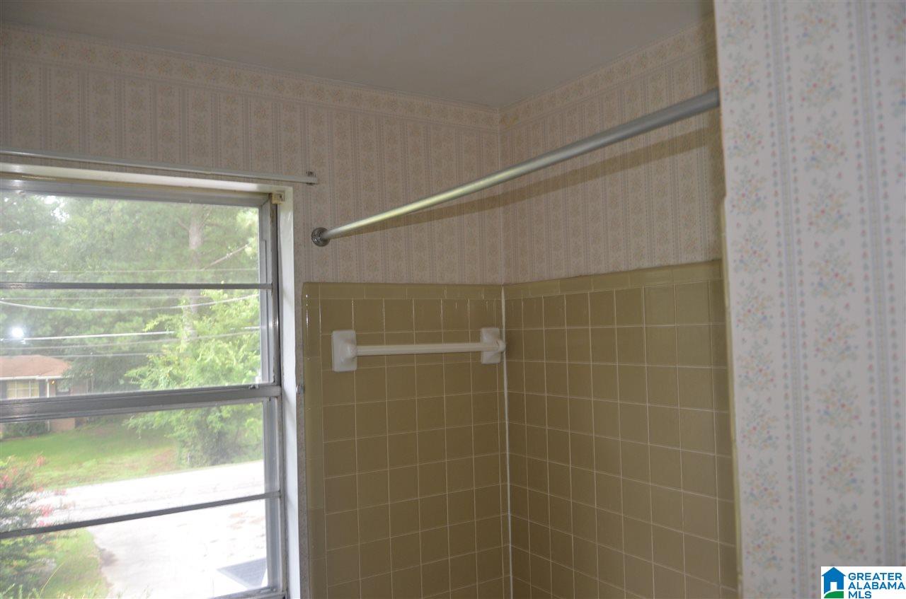 209 4th Street Pleasant Grove, AL 35127 - Photo 10 of 20