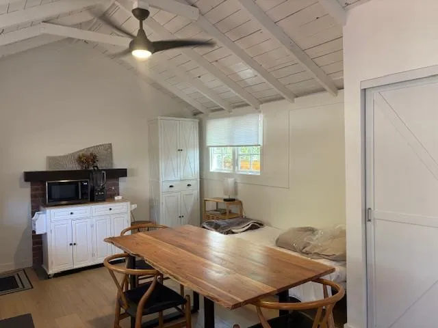 $2,950 | 207 North Montgomery Street, Unit A, Ojai, CA 93023