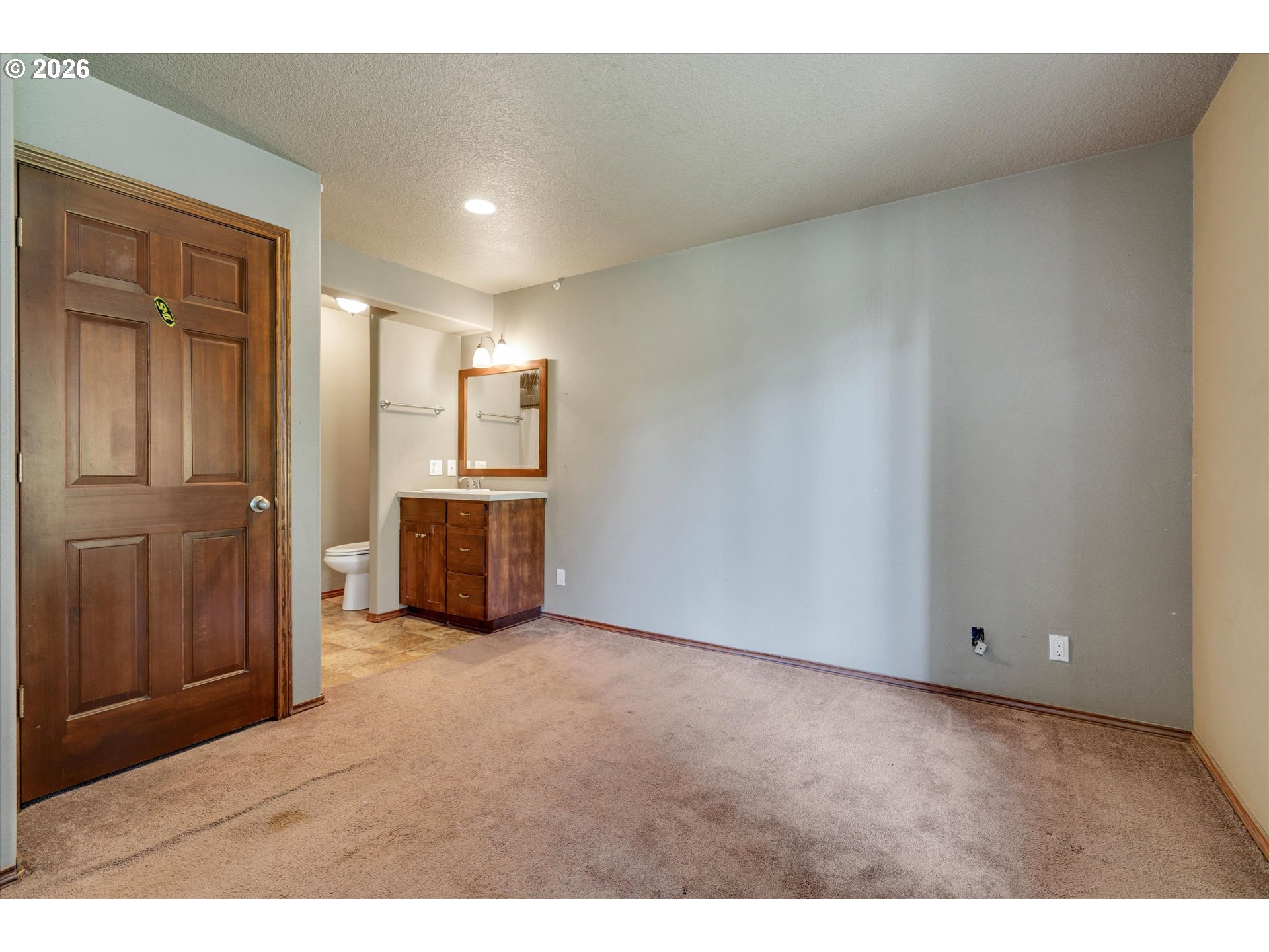 20530 South Leland Road Oregon City, OR 97045 - Photo 21 of 48 Bedroom