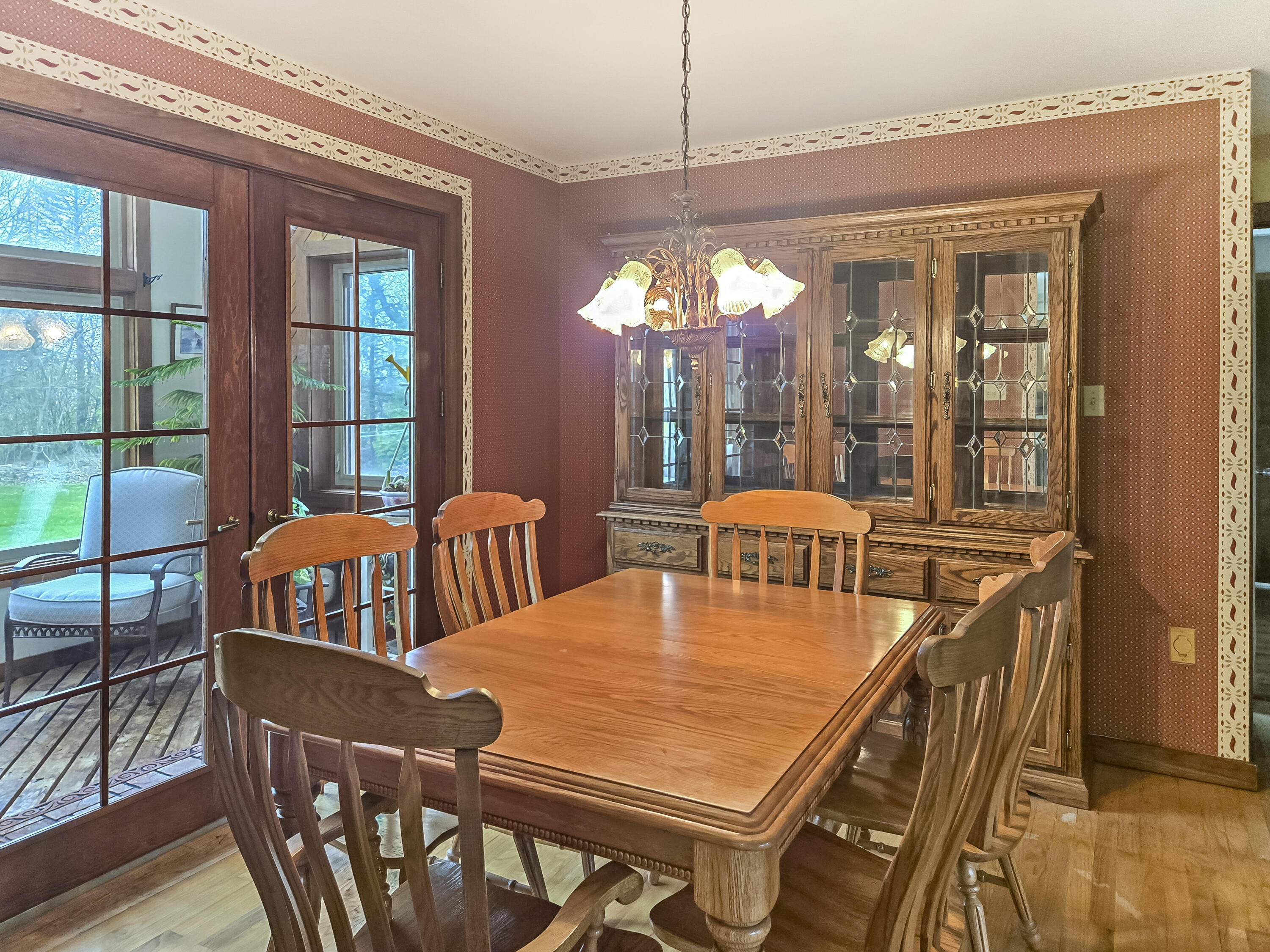 8657 Pleasant View Road Bangor, PA 18013 - Photo 14 of 29 Dining Room
