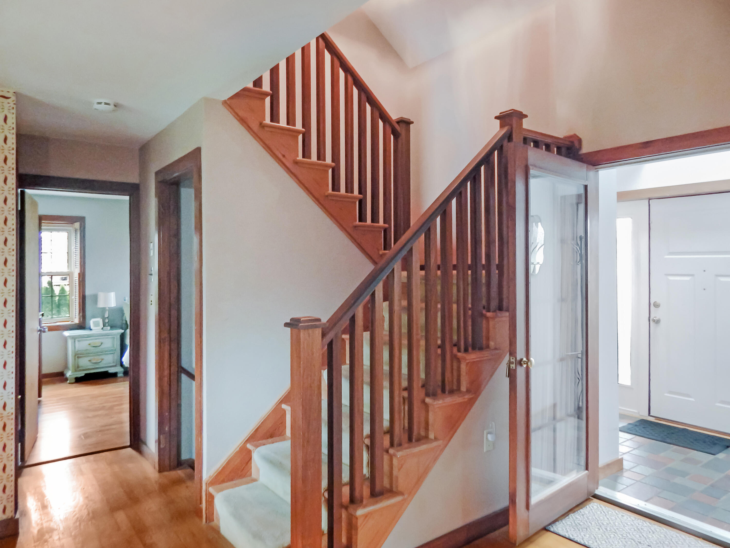 8657 Pleasant View Road Bangor, PA 18013 - Photo 5 of 29 Enterance