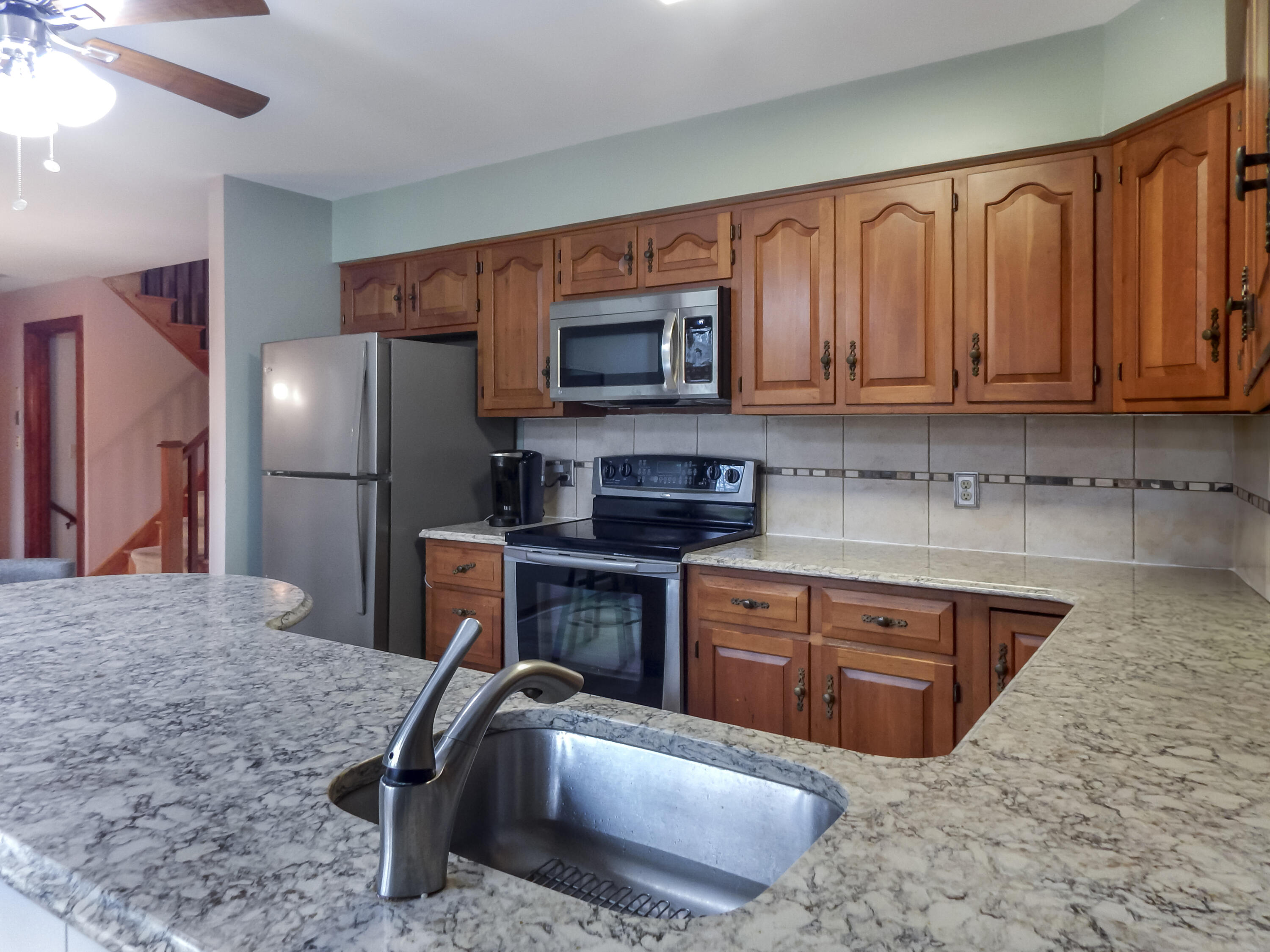 8657 Pleasant View Road Bangor, PA 18013 - Photo 7 of 29 Kitchen View