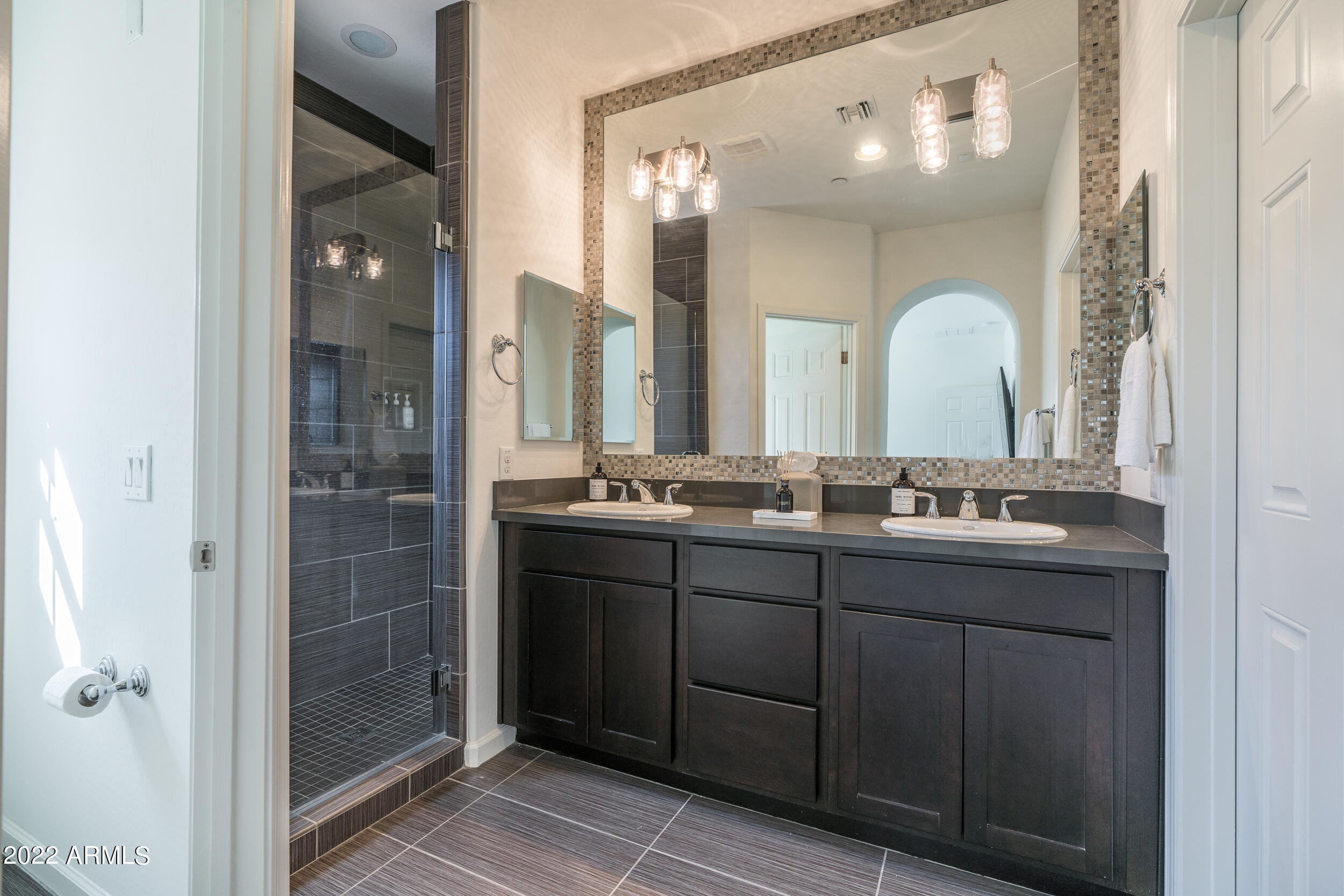 3935 East Rough Rider Road, Unit 1322 Phoenix, AZ 85050 - Photo 14 of 23