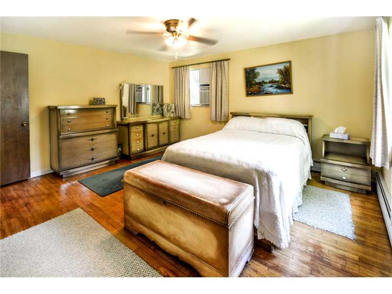 125 Rawlins Run Road Pittsburgh, PA 15238 - Photo 11 of 18 Master Bedroom.