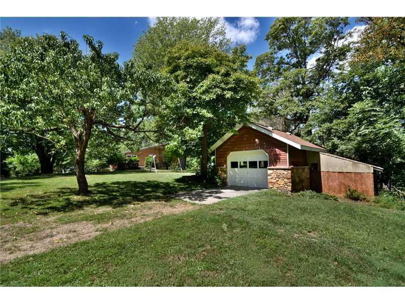 125 Rawlins Run Road Pittsburgh, PA 15238 - Photo 16 of 18 Yard/Garden.