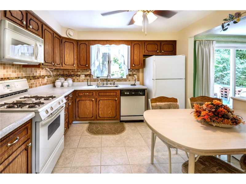 125 Rawlins Run Road Pittsburgh, PA 15238 - Photo 9 of 18 Kitchen.