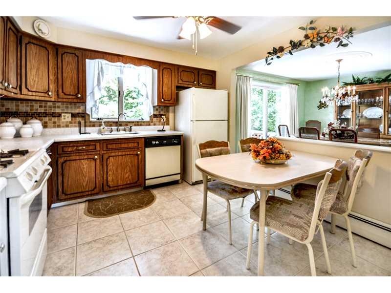 125 Rawlins Run Road Pittsburgh, PA 15238 - Photo 10 of 18 Kitchen.