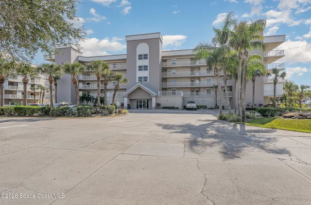 $3,200 | 601 Shorewood Drive, Unit G405, Cape Canaveral, FL 32920