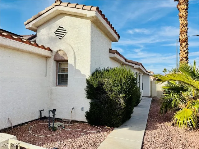 $1,850 | 8008 Exploration Avenue, Las Vegas, NV 89131