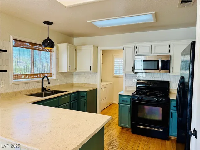 $1,850 | 8008 Exploration Avenue, Las Vegas, NV 89131