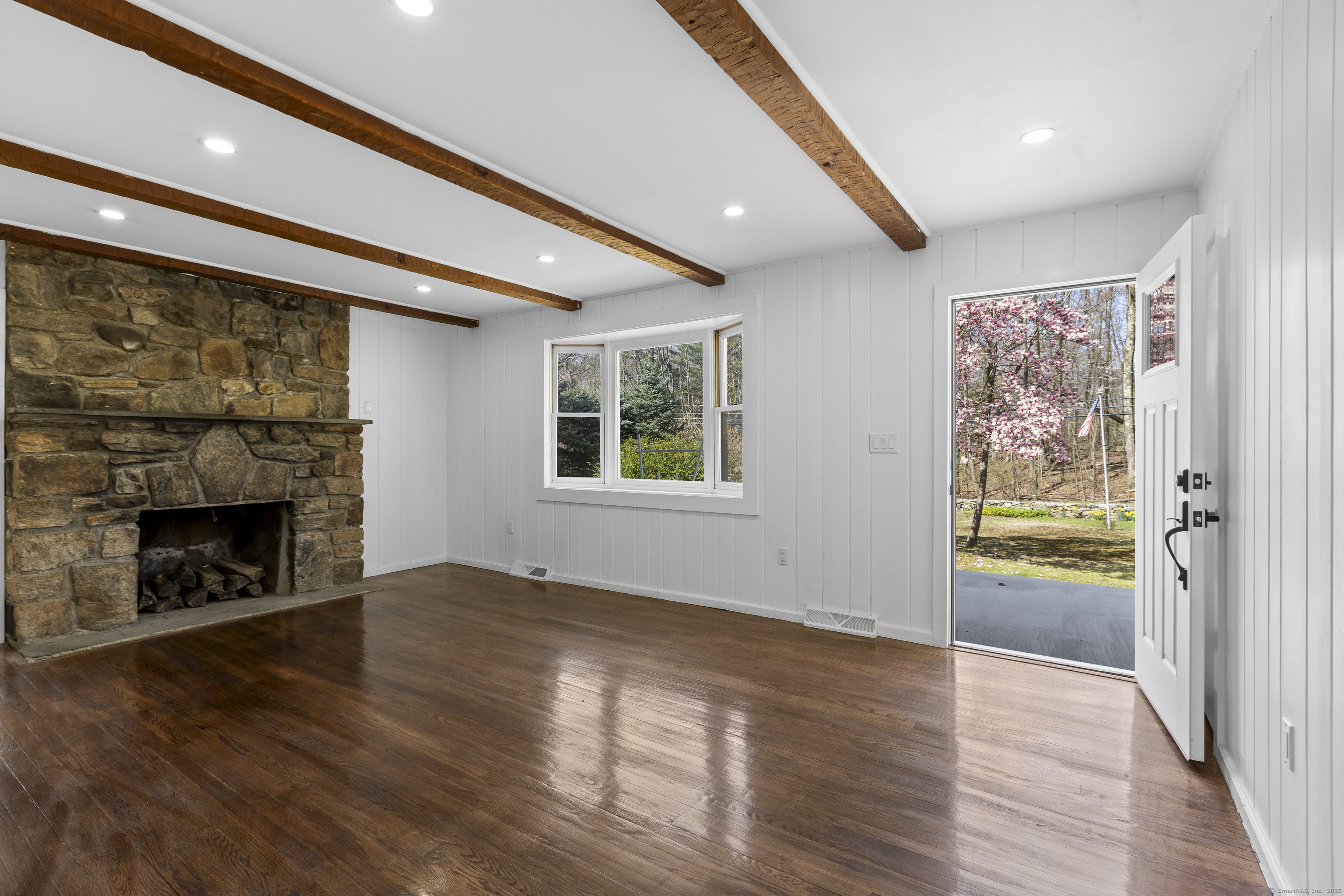 28 Short Woods Road New Fairfield, CT 06812 - Photo 1 of 1 Gallery Image 1