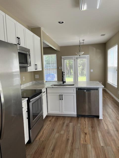 3301 Barkla Avenue Mount Pleasant, SC 29466 - Photo 6 of 15 Kitchen 22-7
