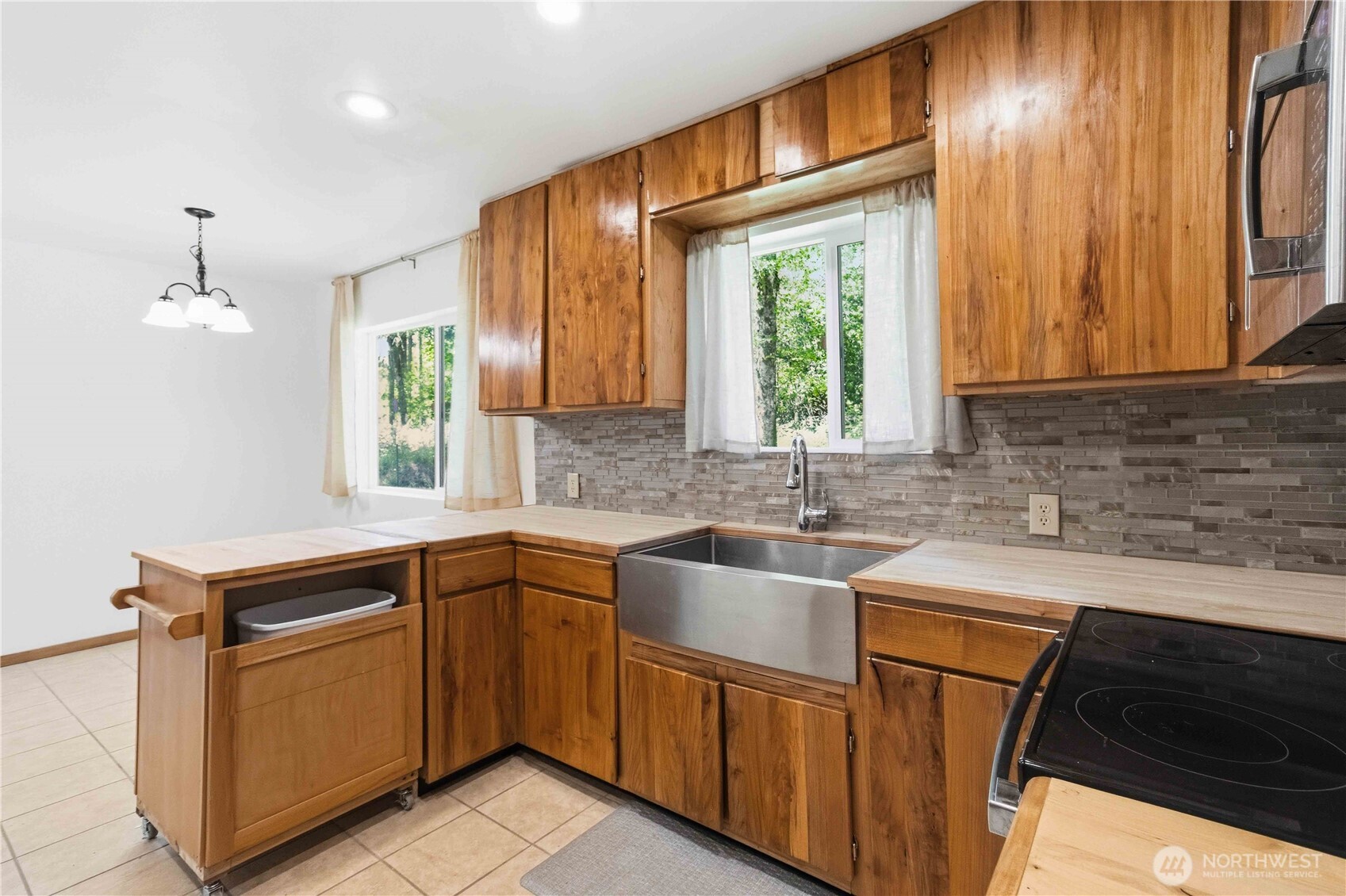 6909 Marvin Road Northeast Olympia, WA 98516 - Photo 17 of 38 Gallery Image 17