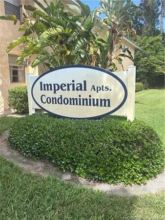 $1,800 | 333 Southeast Martin Avenue, Unit 1F, Stuart, FL 34996
