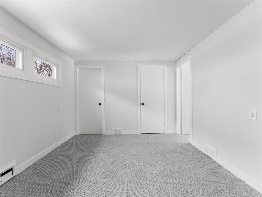 28 Crestview Drive, Unit RHS Westborough, MA 01581 - Photo 13 of 34