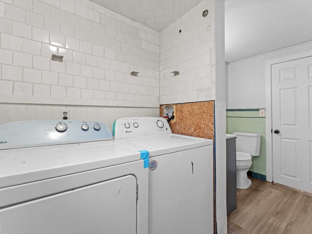 28 Crestview Drive, Unit RHS Westborough, MA 01581 - Photo 15 of 34