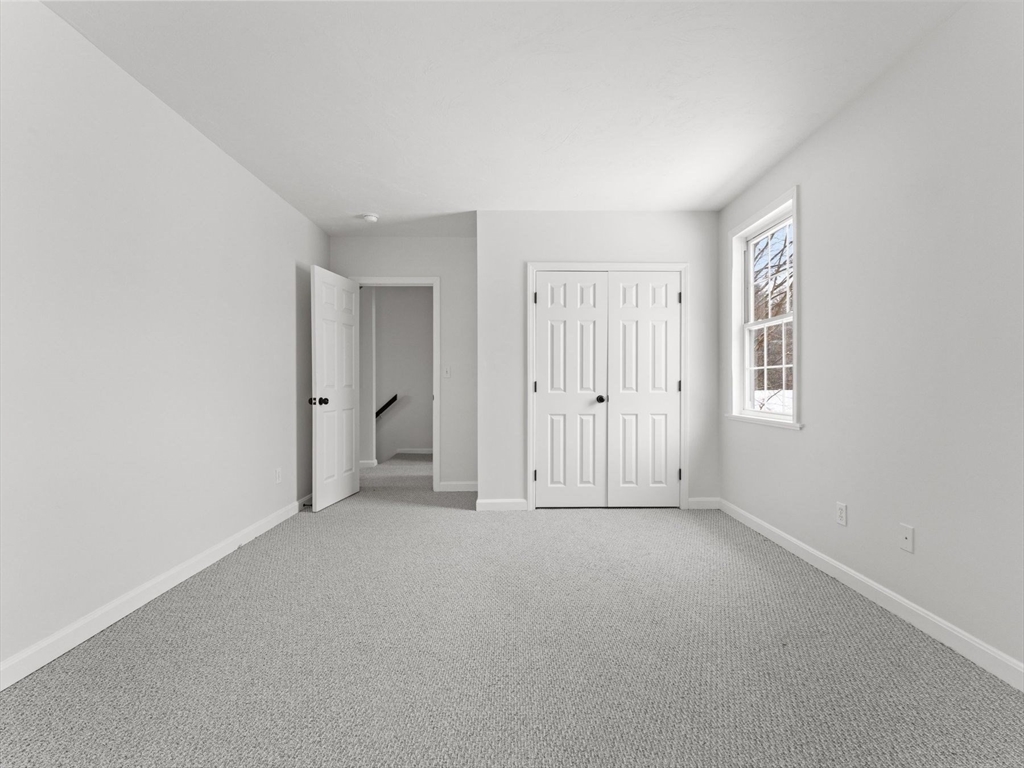 28 Crestview Drive, Unit RHS Westborough, MA 01581 - Photo 16 of 34