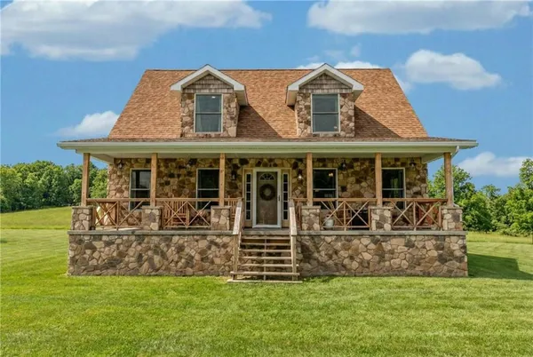 $780,000 | 109 Holbert Stretch, Dilliner, PA 15327